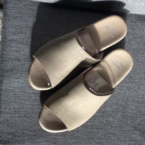 COPY - Dansko leather taupe